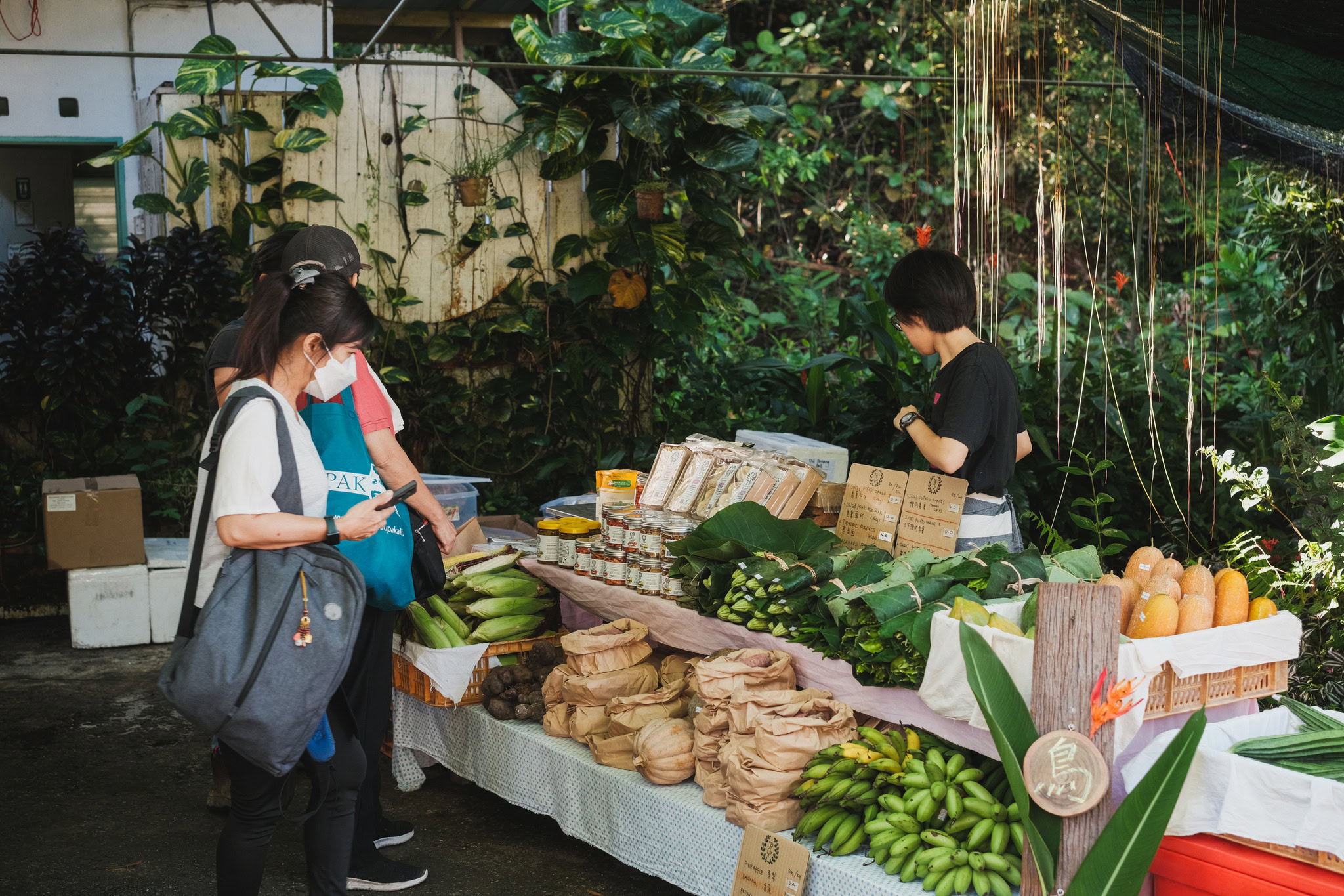 kongsi community market farmers