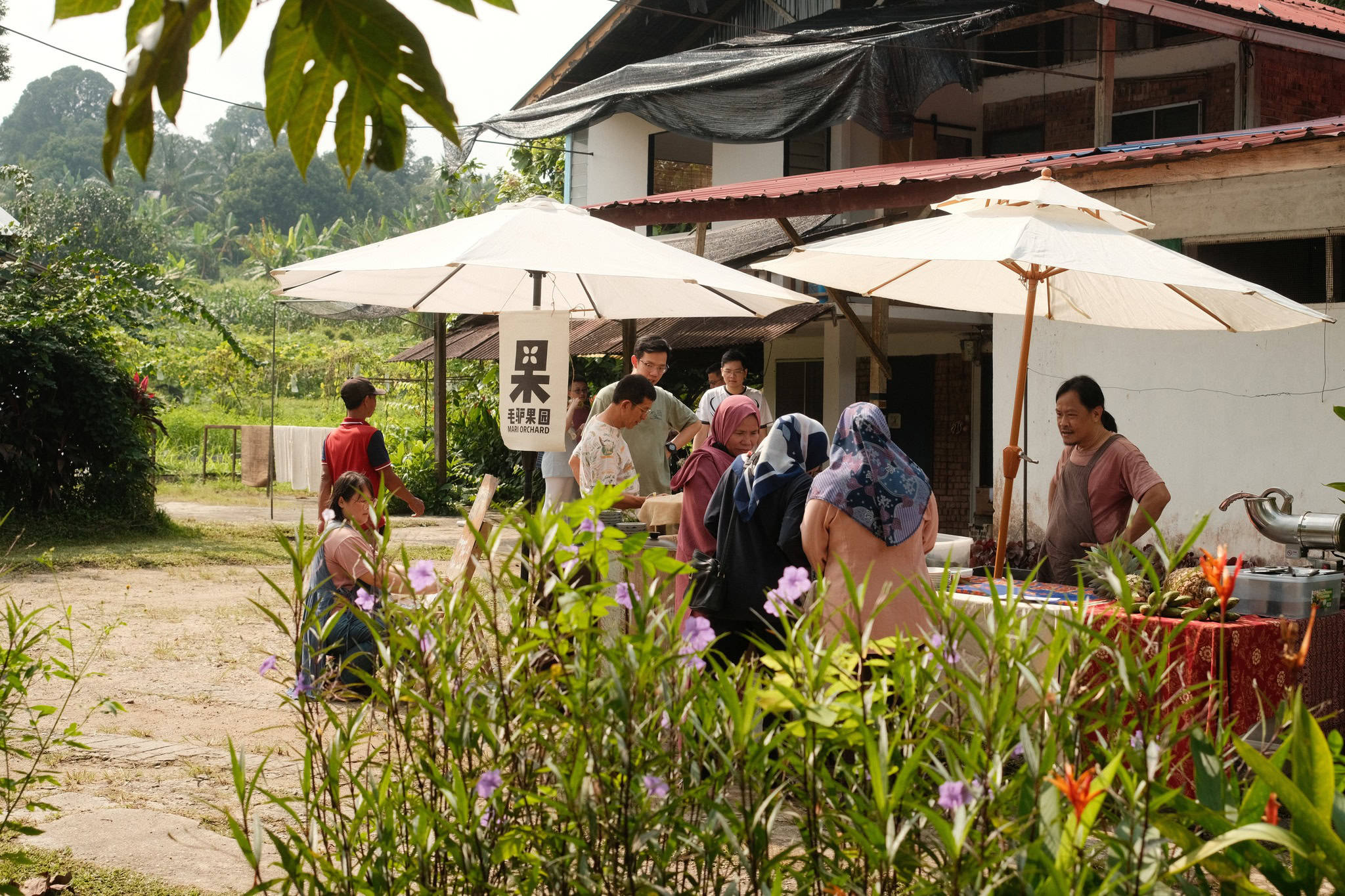 kongsi community market mari orchard