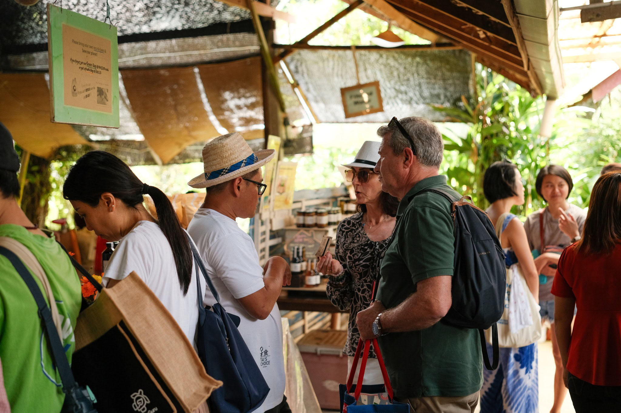 kongsi community market shopping